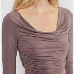 aritzia parfait long sleeve top smoked eggplant, size XS